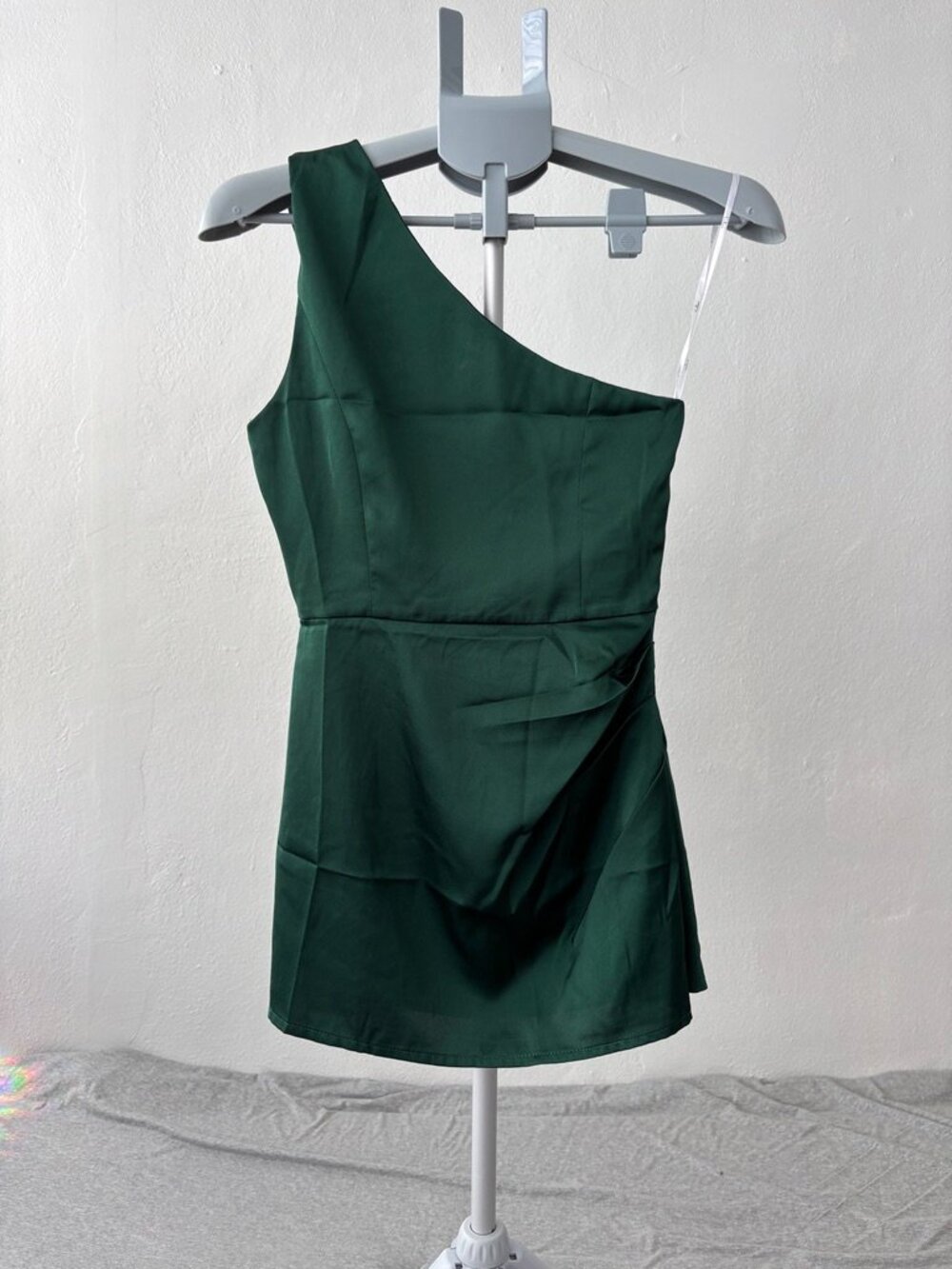 Lulus Emerald Green Satin One Shoulder Mini Dress Womens XS Cocktail Party Night